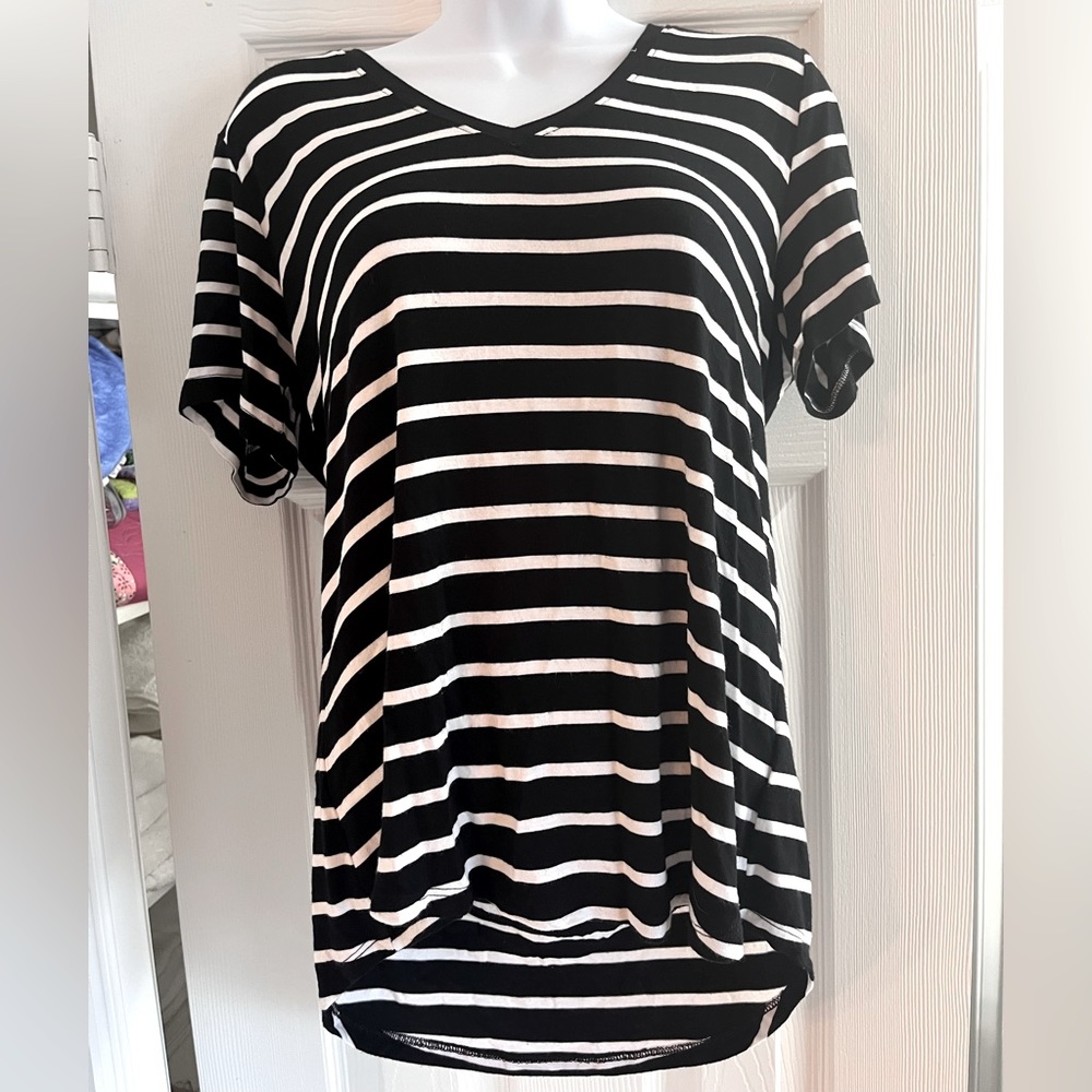 Black and white striped tee, size M